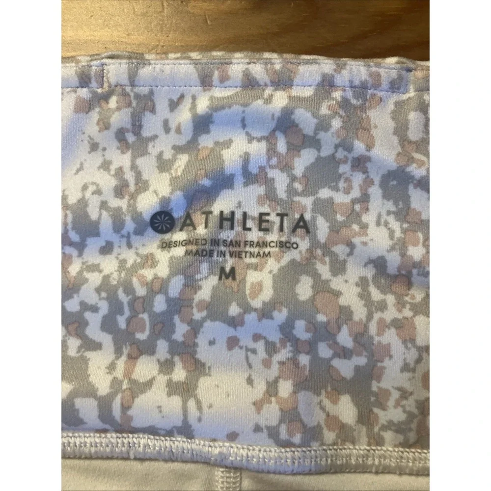Athleta Women's Salutation Stash Pocket‎ Serpent Light Print Leggings Medium